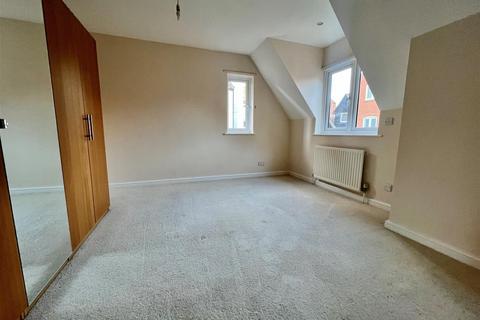 28, Regents Court Kings Road, Burnham-on-crouch, CM0 8PP