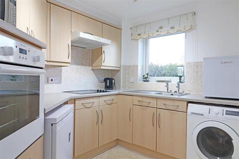 1 bedroom retirement property for sale, London Road, Redhill