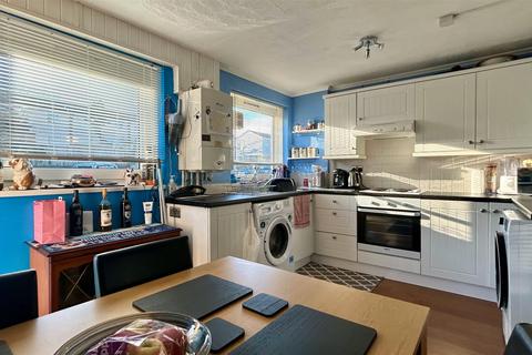 2 bedroom flat for sale, Harrier Road, Haverfordwest