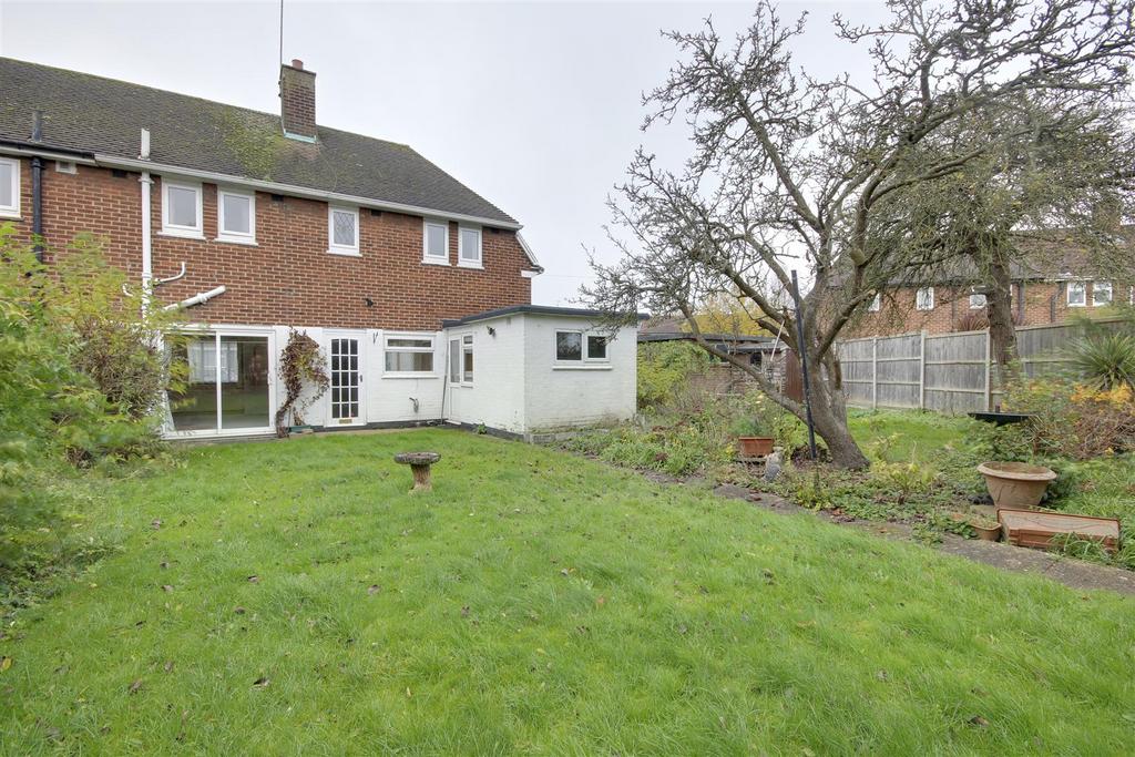 Castle Way, Hessle 3 bed semidetached house for sale £165,000