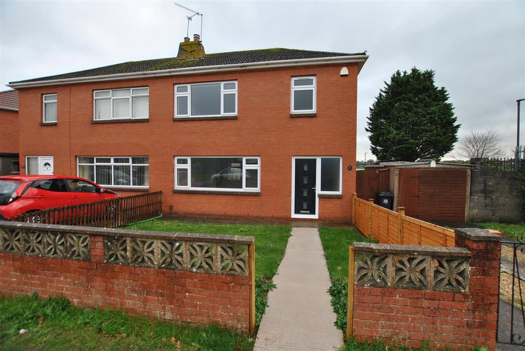 Walsh Avenue, Hengrove, Bristol 3 bed house £1,500 pcm (£346 pw)