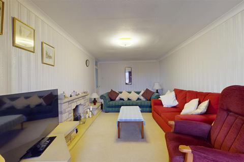 20 Ridgemeade, Bristol, BS14 9RB