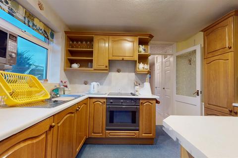 20 Ridgemeade, Bristol, BS14 9RB