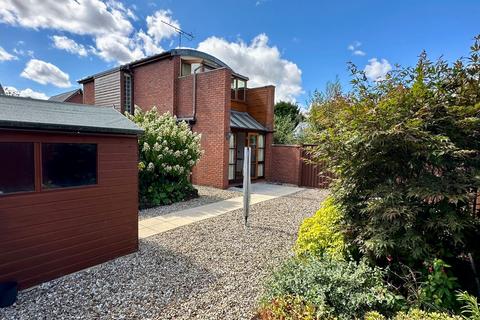 2 bedroom detached house for sale, Off Eign Road, Hereford, HR1