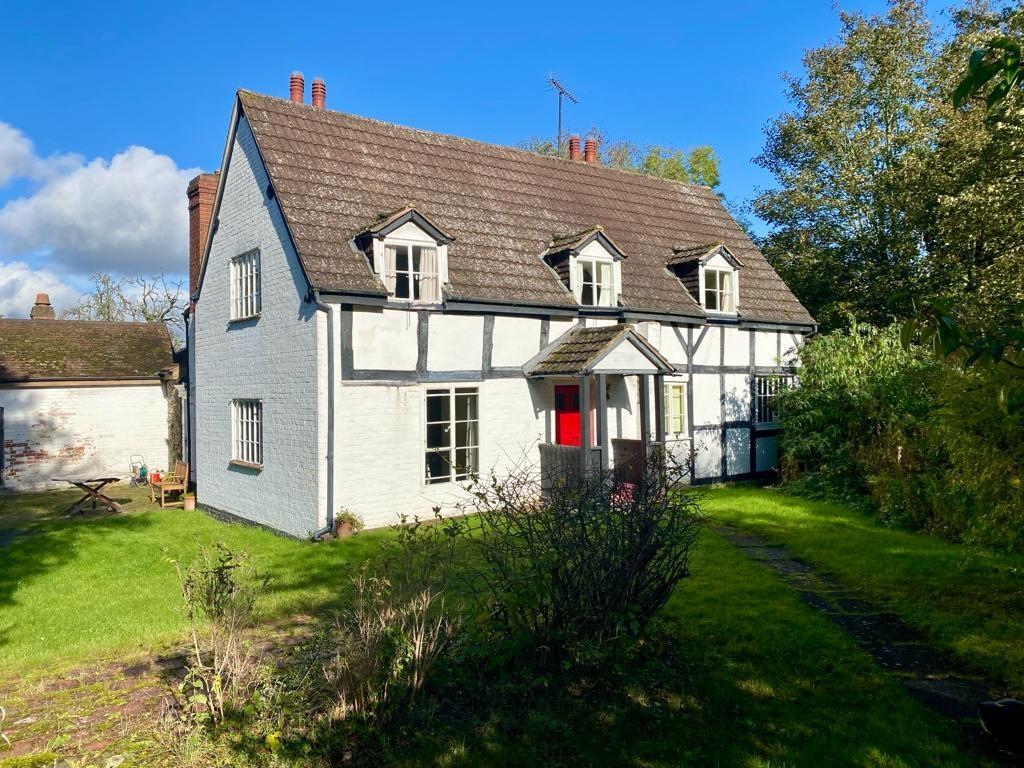 Perton, Stoke Edith, Hereford, HR1 3 bed character property for sale