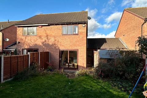 2 bedroom semi-detached house for sale, Thistledown Grove, Hampton Dene, Hereford, HR1