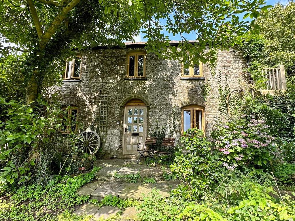 Garway, Hereford, HR2 4 bed character property for sale £625,000