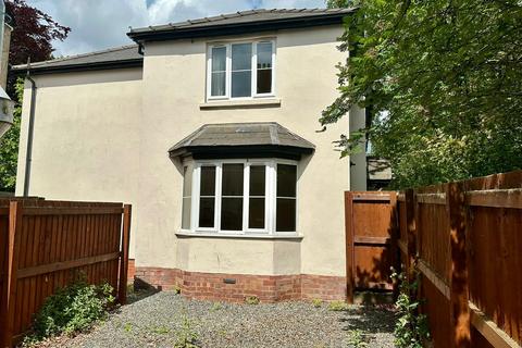 2 bedroom semi-detached house for sale, Canal Road, Hereford, HR1