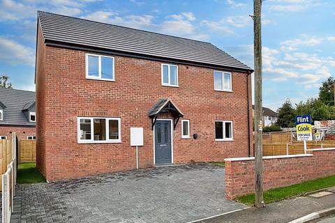 4 bedroom detached house for sale, Old Eign Hill, Hereford, HR1