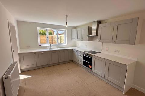 4 bedroom detached house for sale, Old Eign Hill, Hereford, HR1