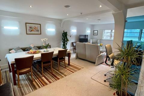 15, River View Court Bridge Street, Hereford, HR4 9BQ