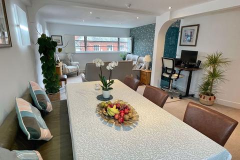 15, River View Court Bridge Street, Hereford, HR4 9BQ
