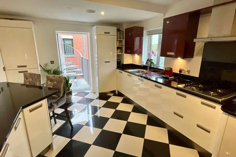 15, River View Court Bridge Street, Hereford, HR4 9BQ