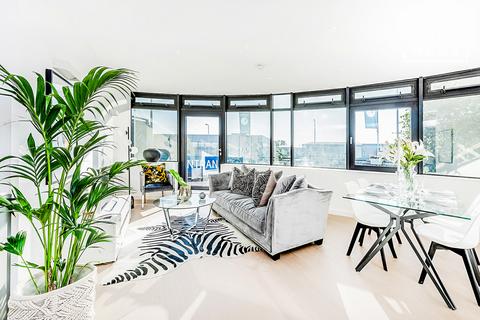 2 bedroom flat to rent - Vonder Skies, Brentford, TW8