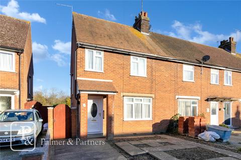 3 bedroom end of terrace house for sale, Defoe Crescent, Mile End, Colchester, Essex, CO4