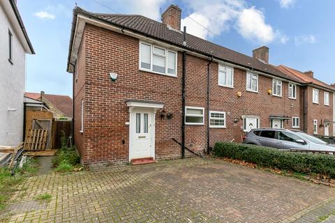 3 bedroom end of terrace house for sale, Oakridge Road, BROMLEY, Kent, BR1