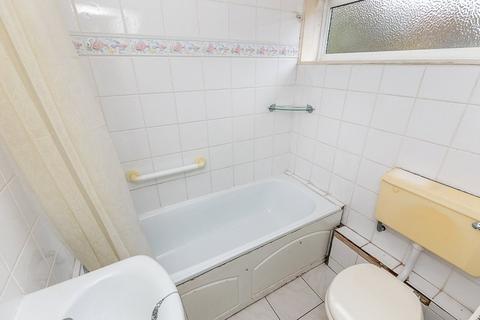 122 Oakridge Road, Bromley, BR1 5QG