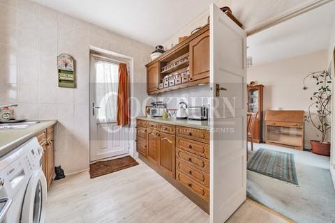 1 Keightley Drive, London, SE9 2HF