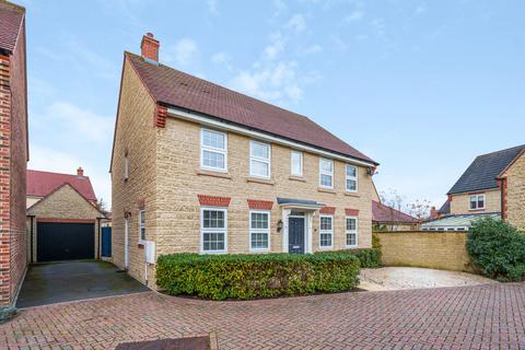 4 bedroom detached house to rent, Nursery End, Stanford in the Vale, Faringdon, Oxfordshire, SN7