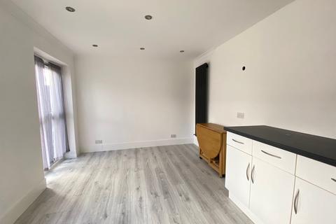 97 Lucerne Drive, Seasalter, Whitstable, CT5 4SE