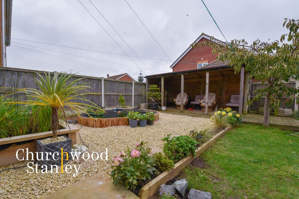 Pergola + Water Features