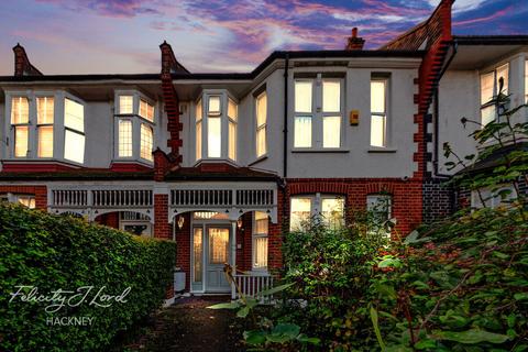 5 bedroom terraced house for sale, Lingwood Road, Clapton, E5
