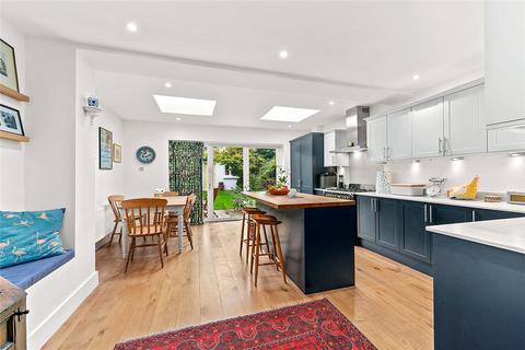 55 Alexandra Road, Richmond, TW9 2BT