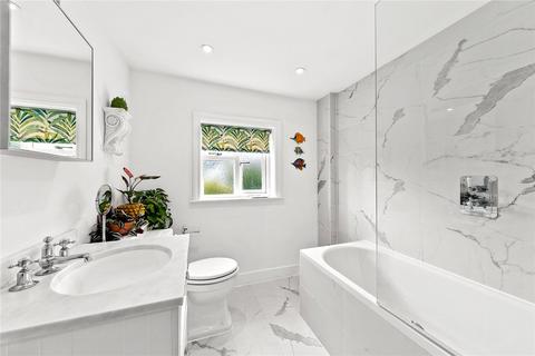 55 Alexandra Road, Richmond, TW9 2BT