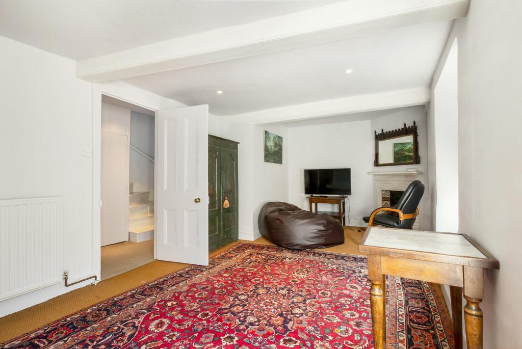 Sitting/Bedroom