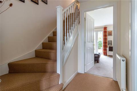 27 Britannia Close, Redditch, B98 7BN