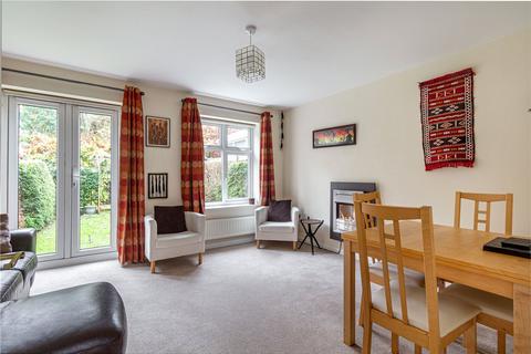 27 Britannia Close, Redditch, B98 7BN