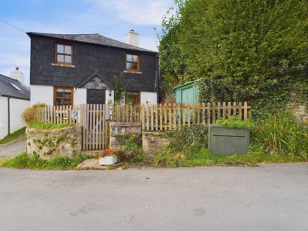 Rilla Mill 3 bed house for sale £270,000