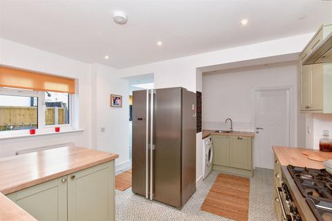 2 bedroom end of terrace house for sale, Reservoir Road, Whitstable, Kent