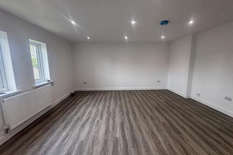 2 bedroom flat to rent, Bletchley, Milton Keynes MK2