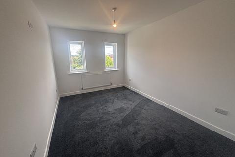 2 bedroom flat to rent, Bletchley, Milton Keynes MK2