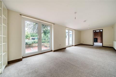 2 bedroom semi-detached house to rent - Thong Cottages, Thong Lane, Shorne, Gravesend, Kent, DA12