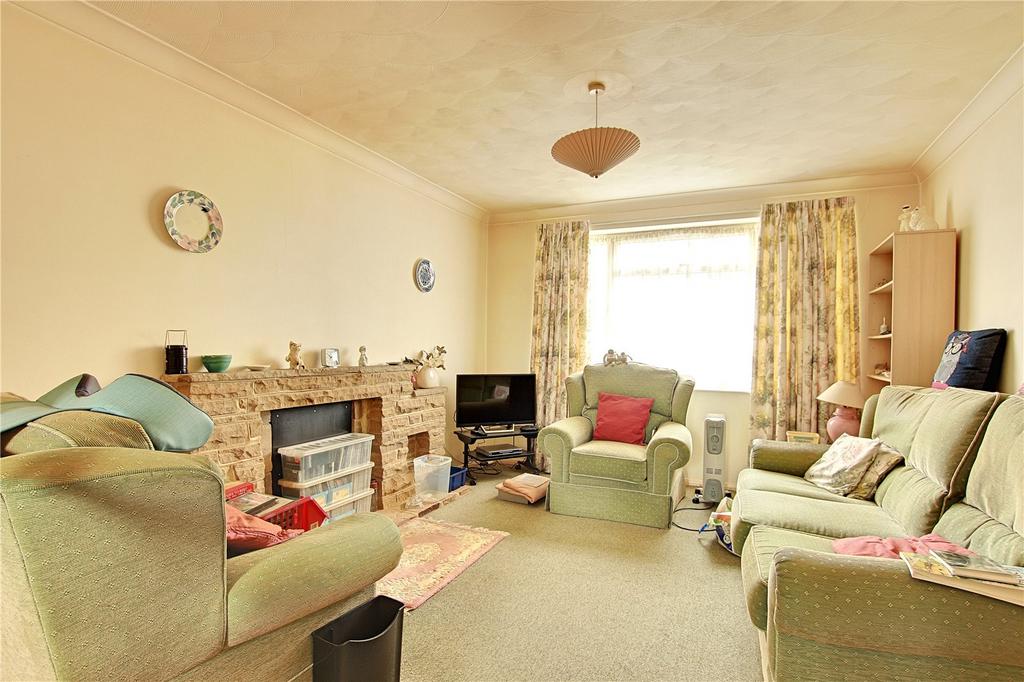 The Winter Knoll, Littlehampton, West Sussex, BN17 3 bed semidetached