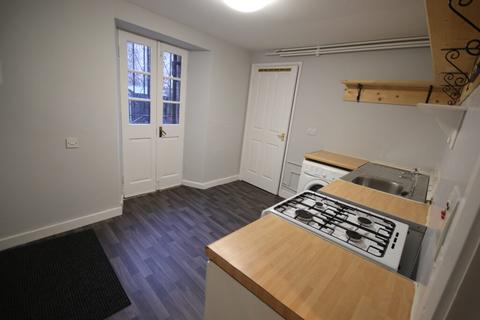 Studio to rent, 3c St Thomas Terrace, Newcastle NE1 4LQ