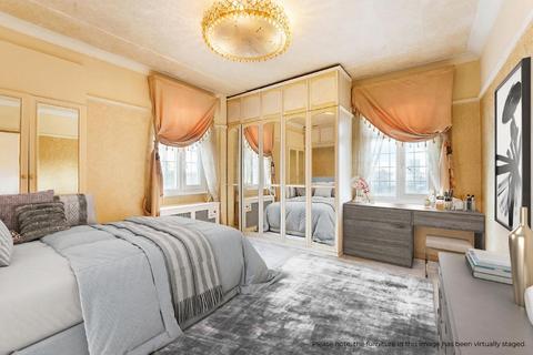 3 bedroom flat for sale, Brompton Road, London