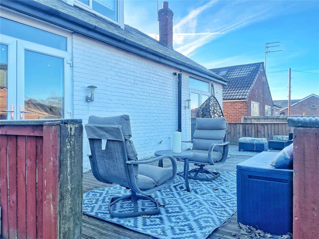 Rear Decking