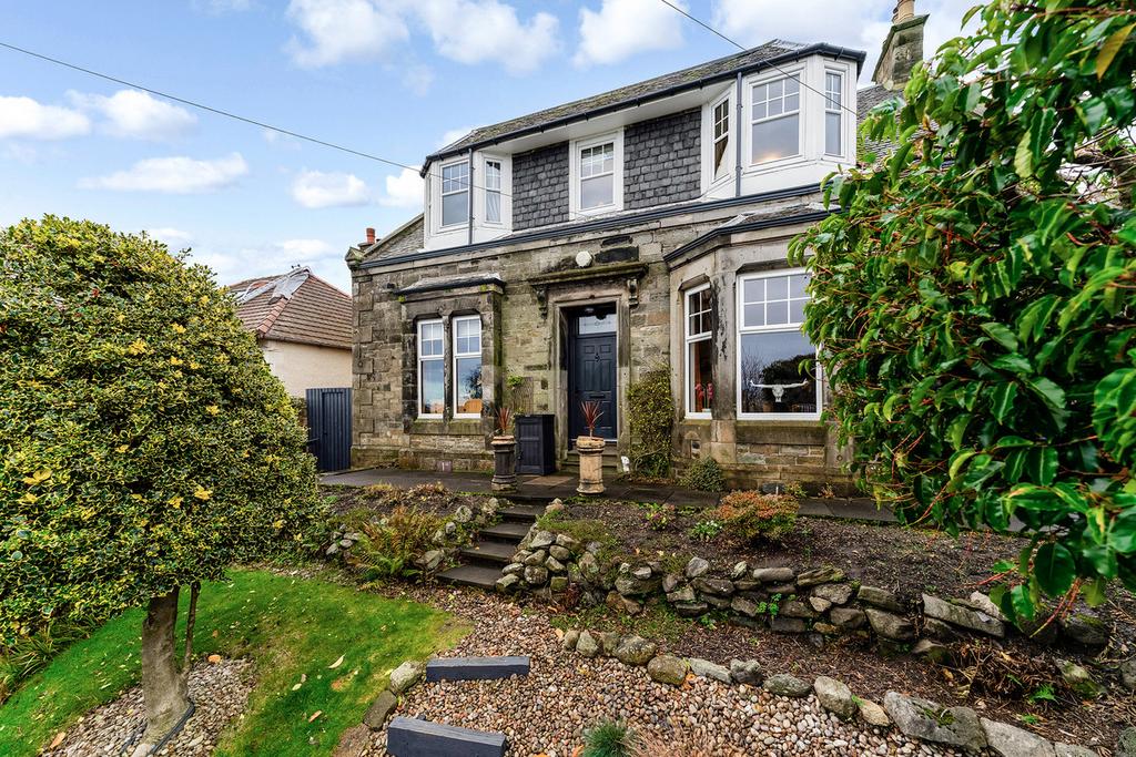 Windmill Road, Kirkcaldy, KY1 4 bed detached house for sale £389,000