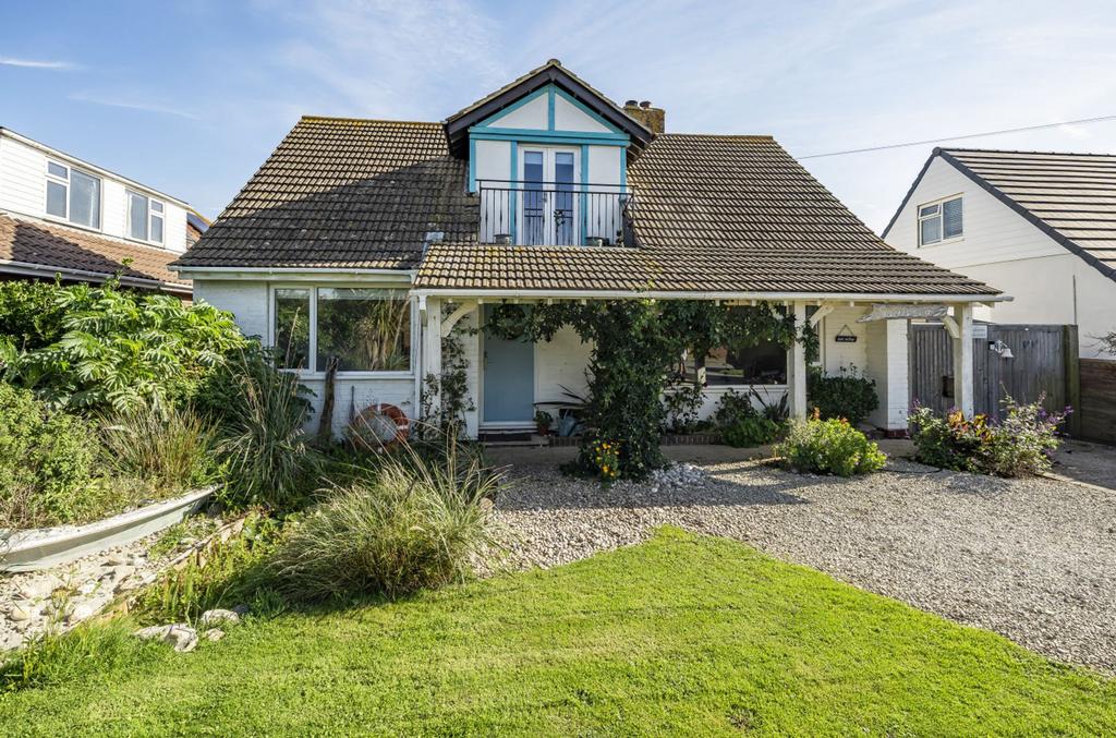 Jolliffe Road, West Wittering, PO20 5 bed chalet for sale £1,000,000