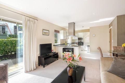 2 bedroom retirement property for sale, Wispers Lane, Haslemere, GU27