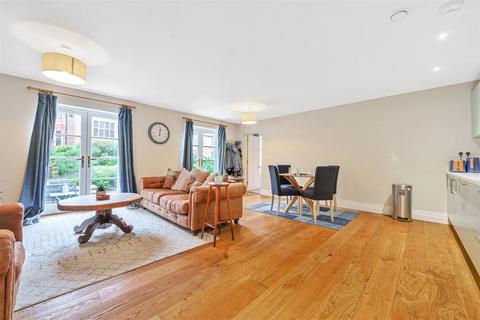 2 bedroom apartment for sale, Kings Drive, Midhurst, GU29