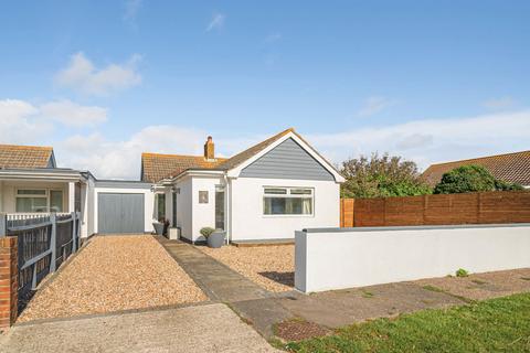 3 bedroom detached bungalow for sale - Southcote Avenue, West Wittering, PO20