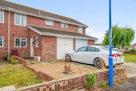 3 bedroom terraced house for sale, Horse Field Road, Selsey, PO20