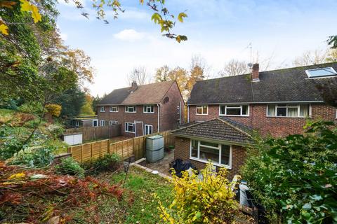 143 Kings Road, Haslemere, GU27 2QQ