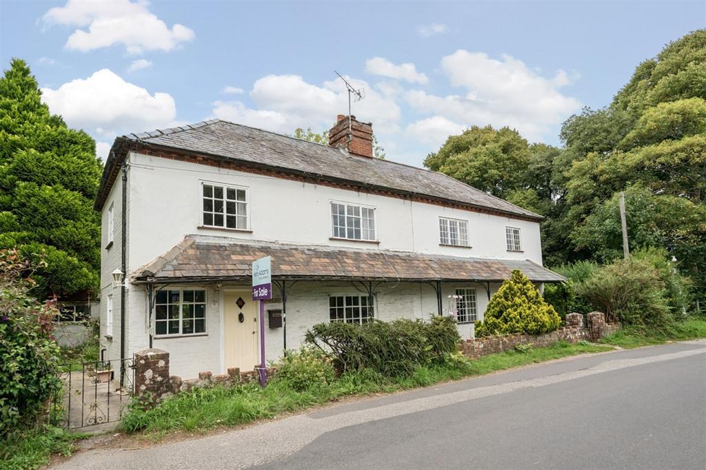 Mill Road, West Ashling, PO18 2 bed semidetached house for sale £485,000