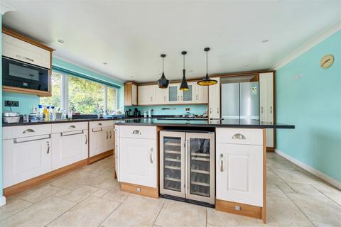 4 bedroom detached house for sale, Field Close, Walberton, BN18