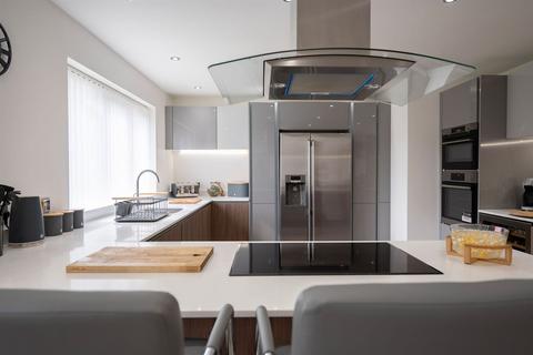 5, Grand Oaks Grange Worthing Road, Southwater, Horsham, RH13 9BS